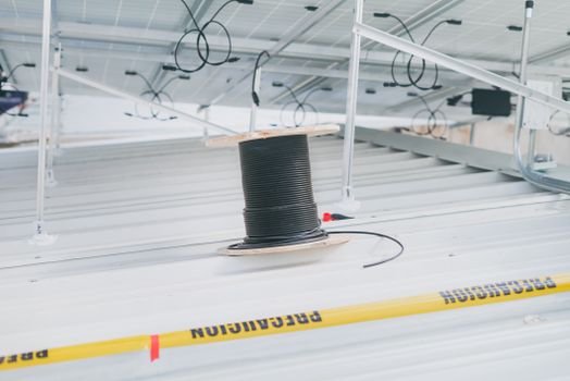 Produžni kabel 5m, 4 utičnice